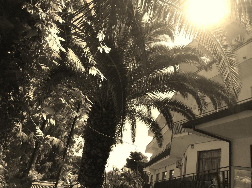 Hotel Eden Perdifumo Exterior foto